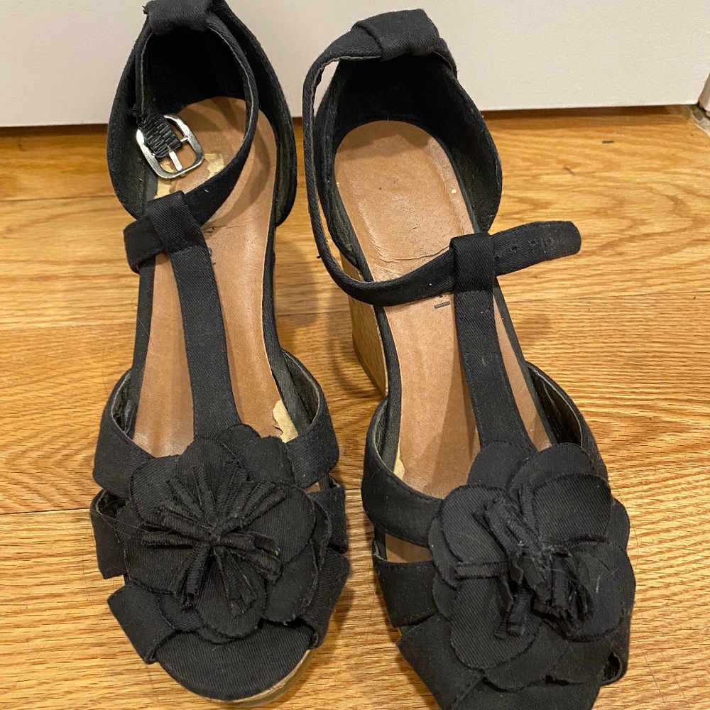 Wedges size 6.5